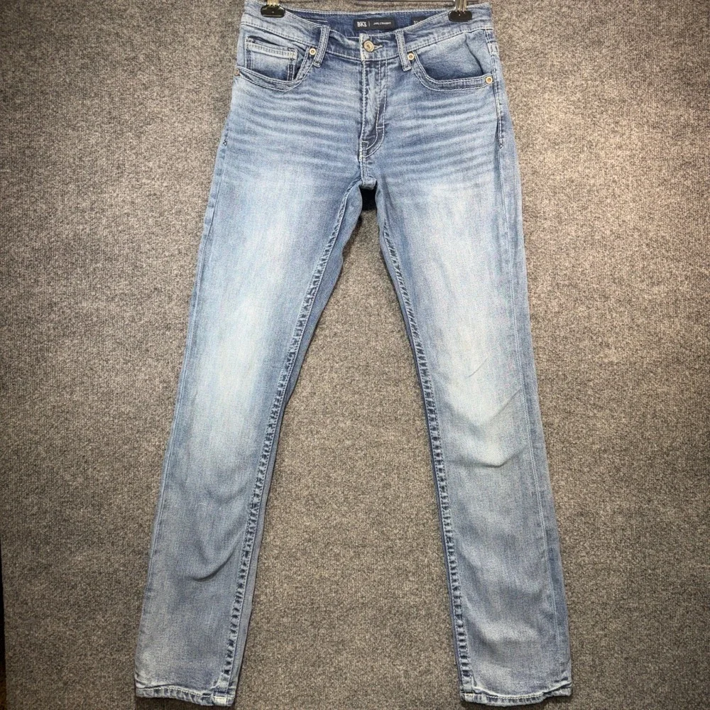 BKE Jake Straight Jeans Mens 31x34 Light Wash Denim Stretch Embroidered Pocket